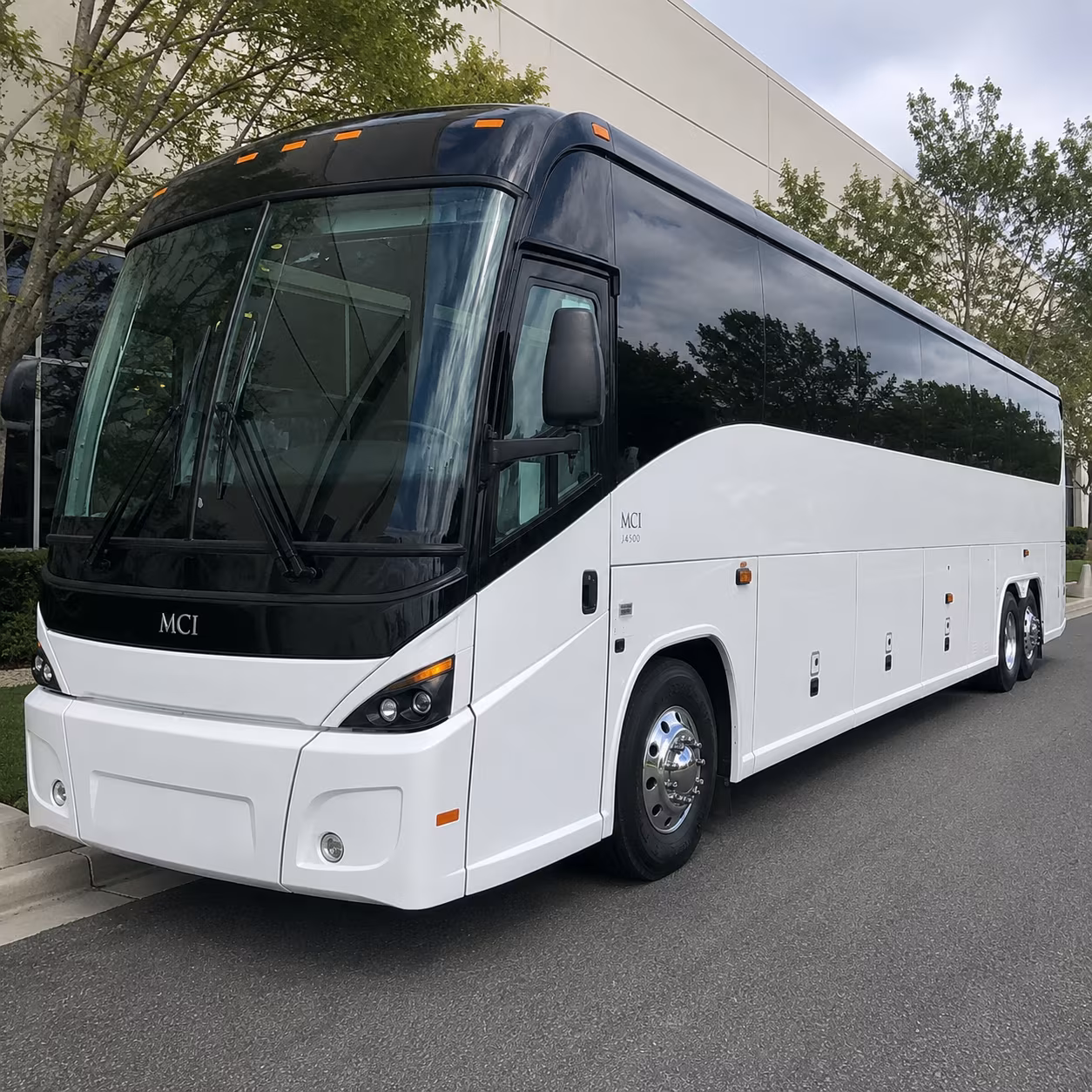 corporate group shuttles between longmont and den