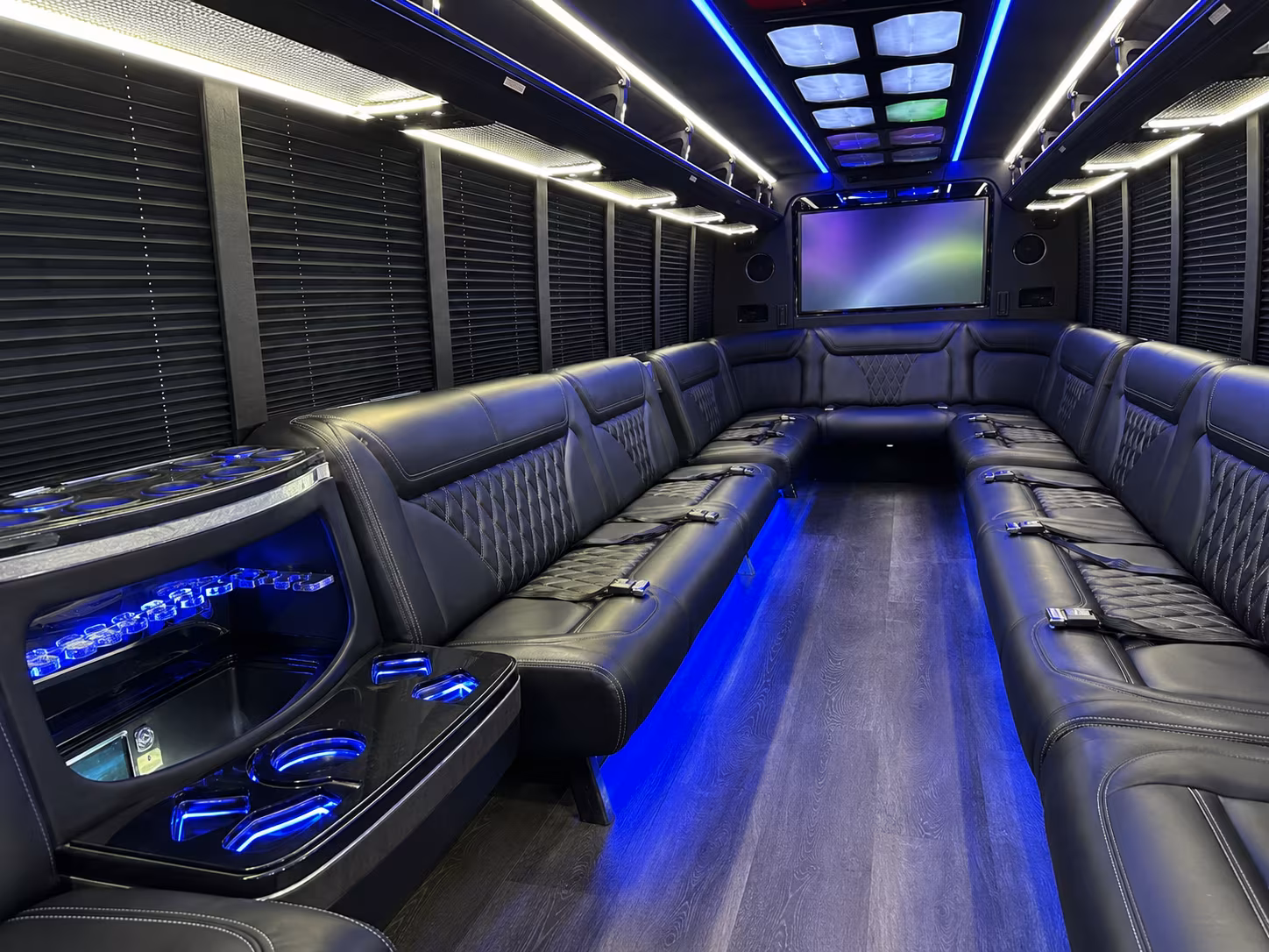 longmont 20 passenger party bus inside